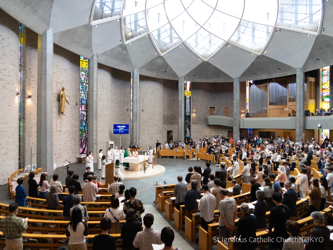 10/18(日)10:00- 年間第29主日 幼児洗礼式 主聖堂全景