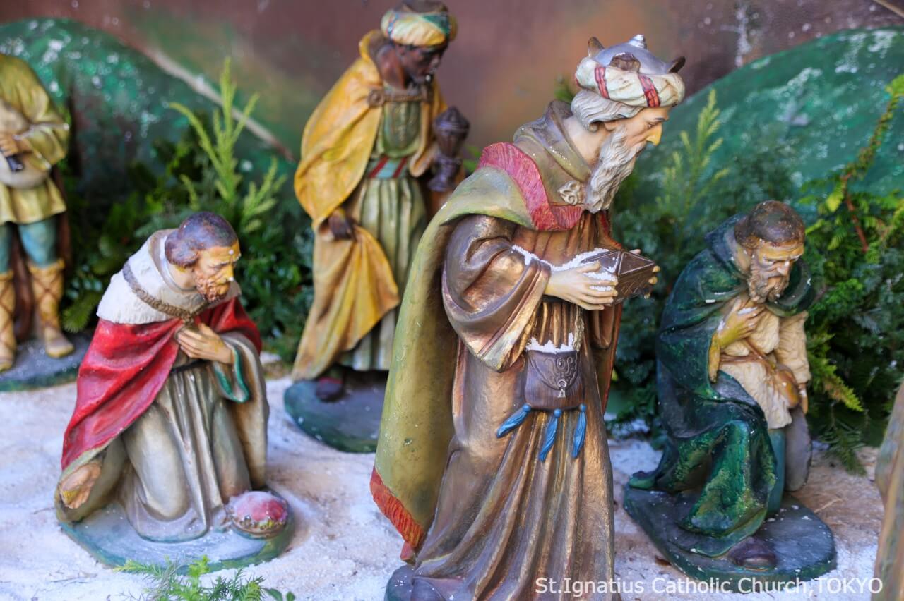 2023年1月8日 主の公現の祭日 主聖堂前の馬小屋の博士たち カトリック麹町 聖イグナチオ教会