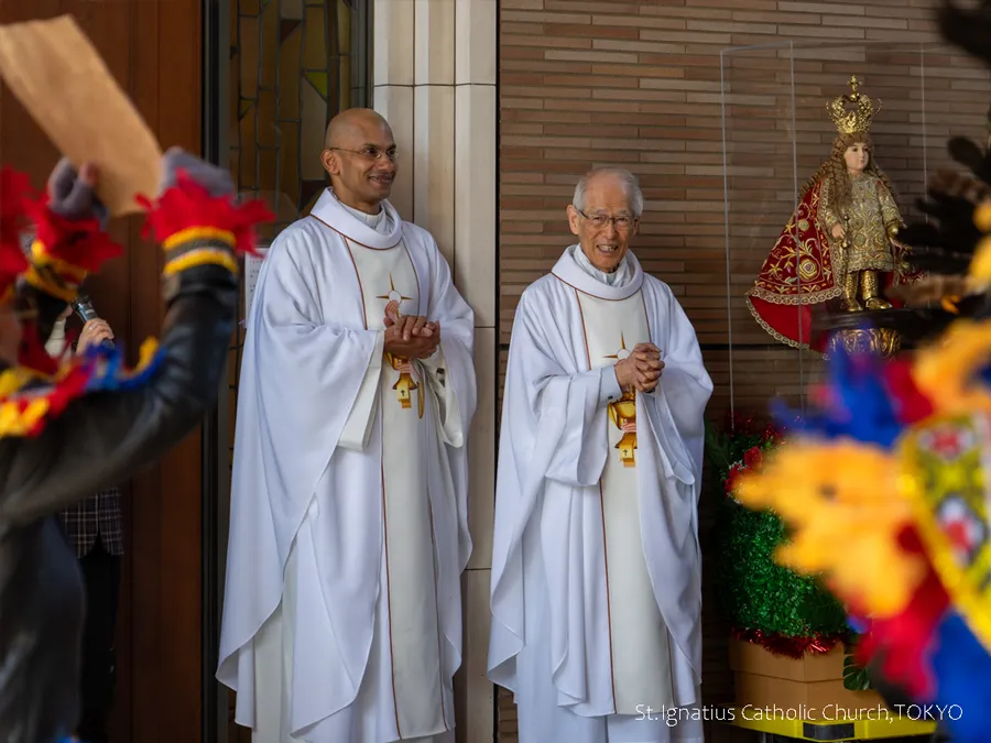 1/18(日)10:00- 年間第2主日 サントニーニョフェスティバル　笑顔の髙祖神父とボニー神父