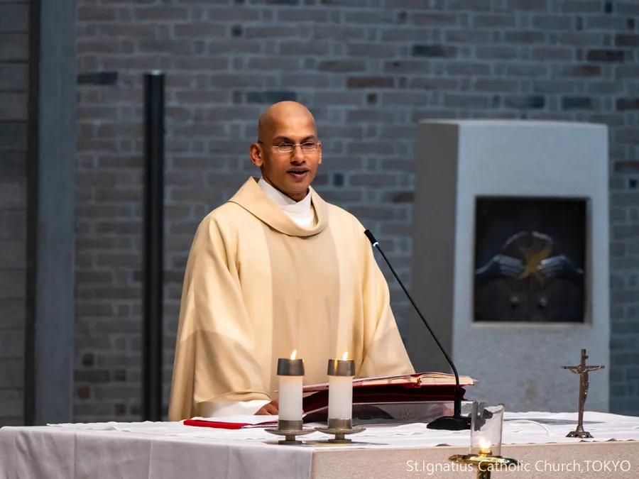 1/11(日)10:00- 主の洗礼の祝日 子どもとともにささげるミサの司式・お説教をするボニー神父